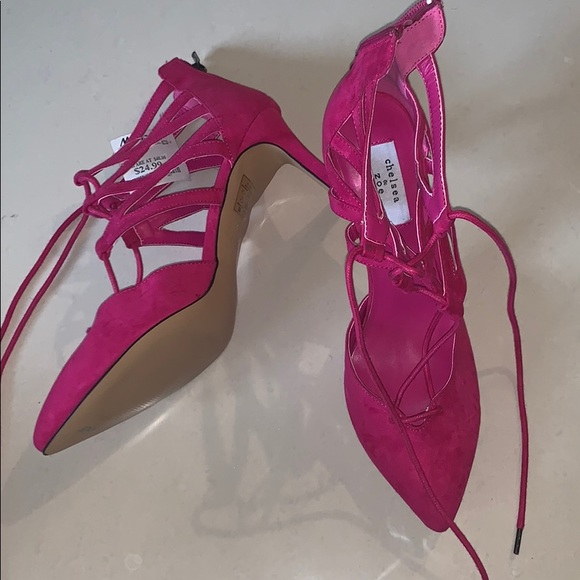 Hot pink lace up heels - Picture 2 of 6